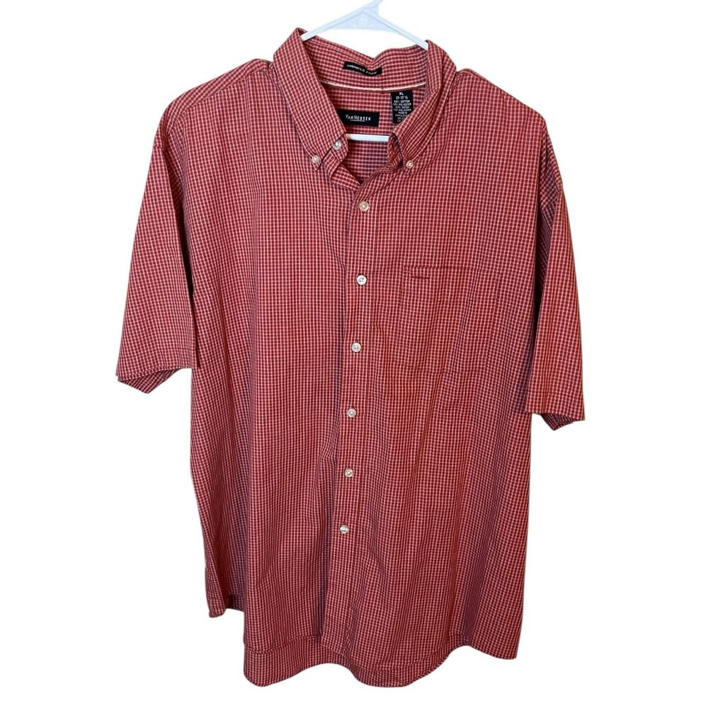 Van Heusen Mens XL Red and White Checkered Short Sleeve Button Up Shirt